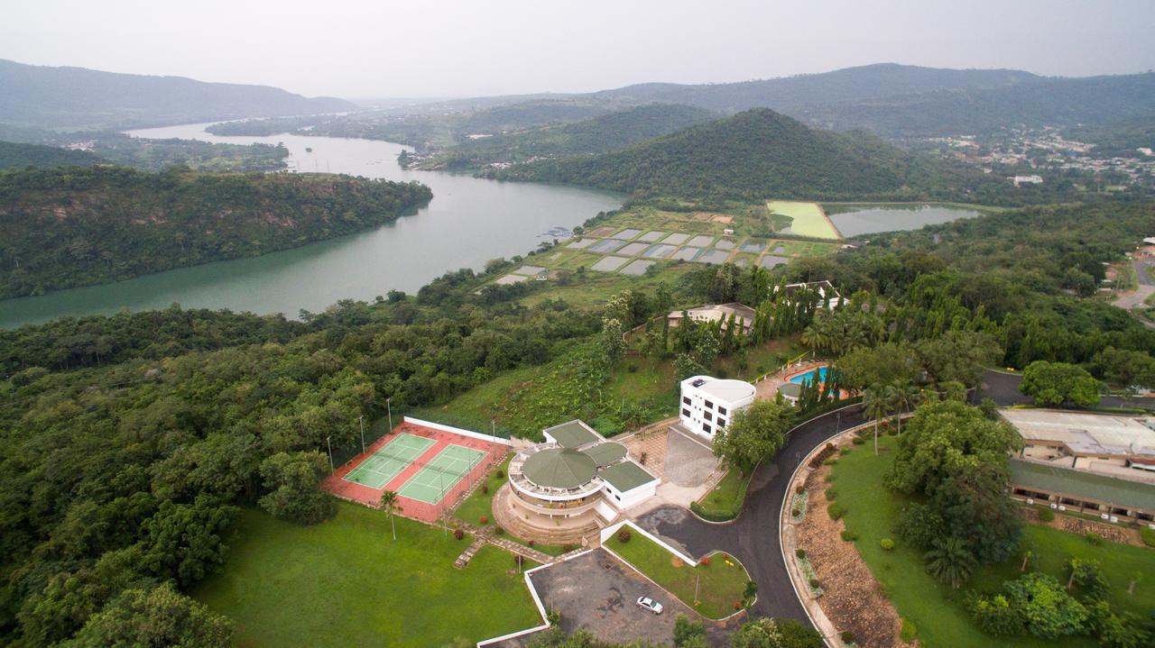 阿科松博沃尔塔酒店 Akosombo 外观 照片