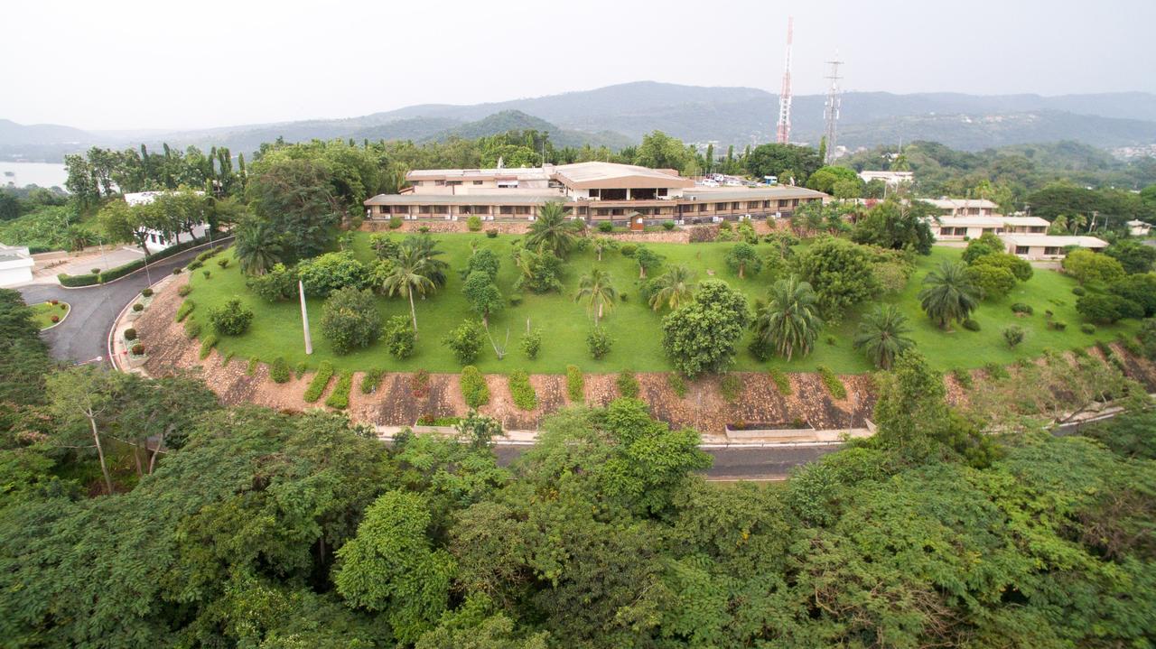 阿科松博沃尔塔酒店 Akosombo 外观 照片