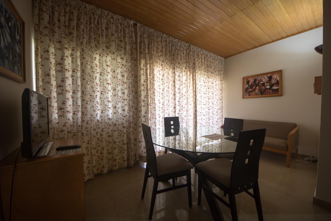 阿科松博沃尔塔酒店 Akosombo 外观 照片