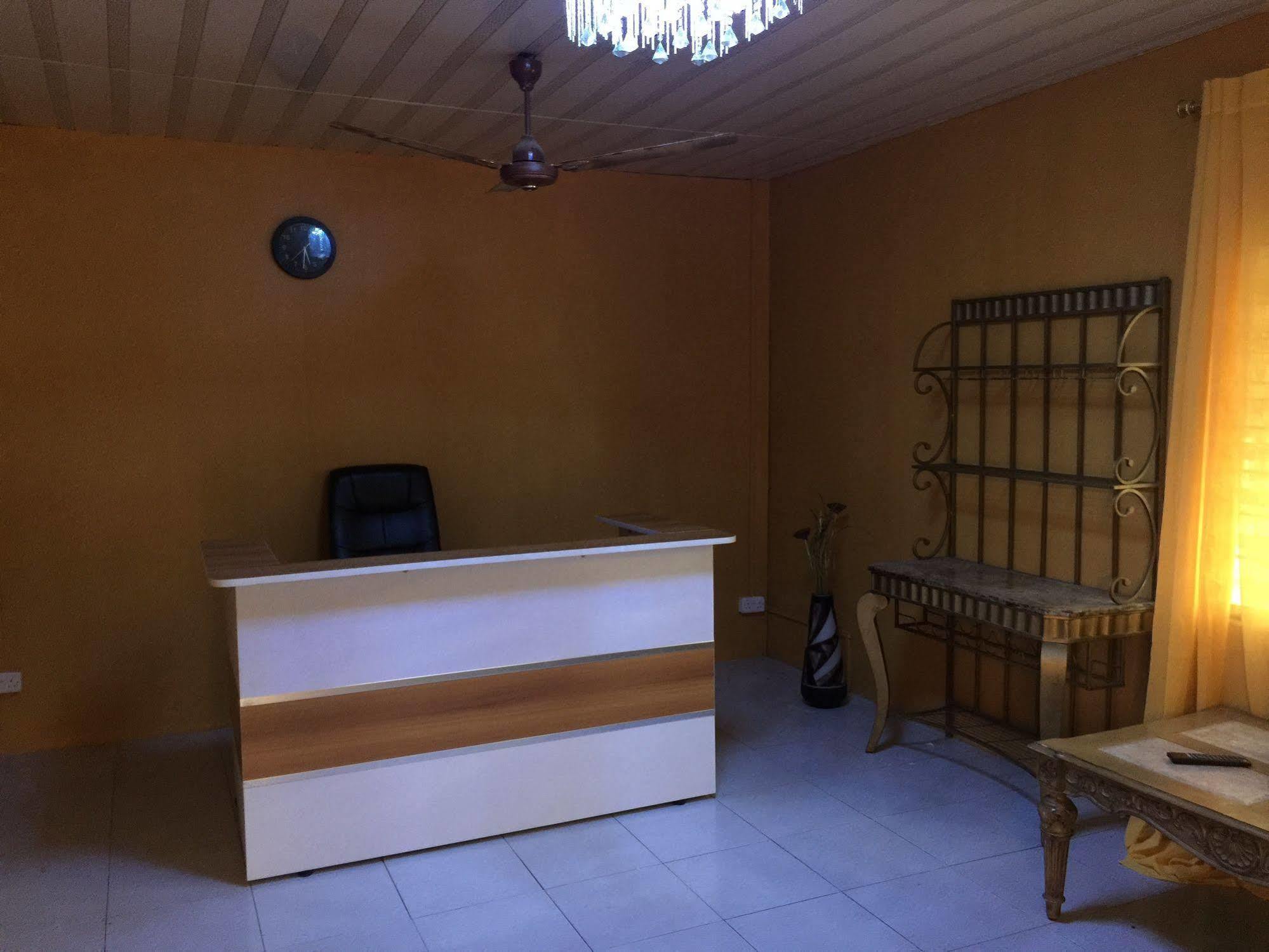 阿科松博沃尔塔酒店 Akosombo 外观 照片