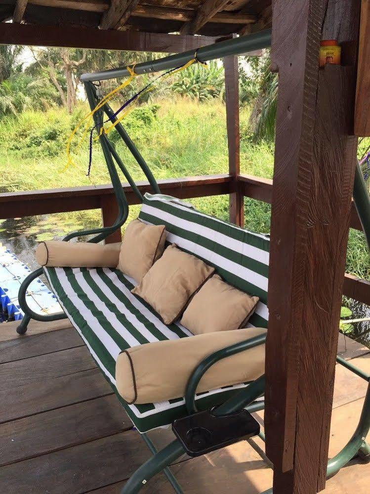 阿科松博沃尔塔酒店 Akosombo 外观 照片